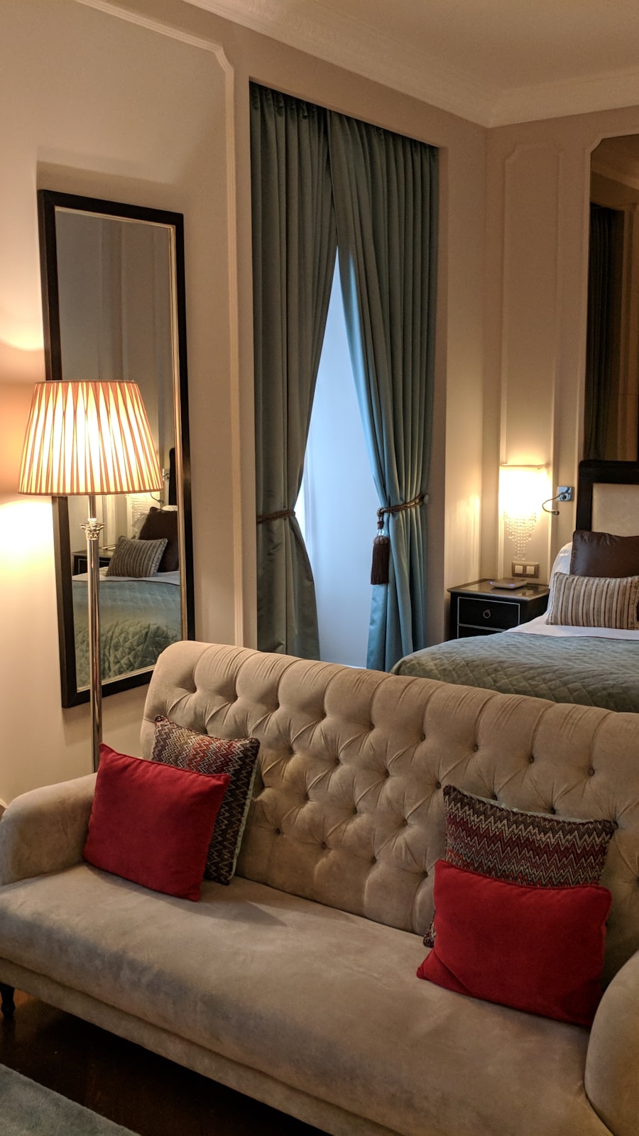 Suite Tour